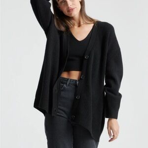 Quince Mongolian cashmere sweater